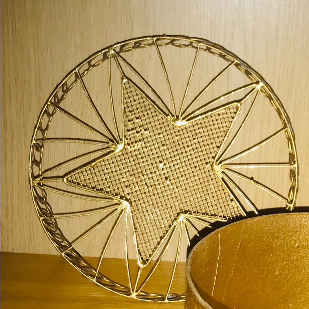New Handmade Box Gold Color Star Design - Picture 6 of 16